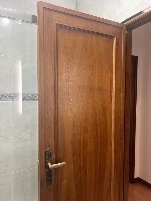 Portas de Madeira Maciça