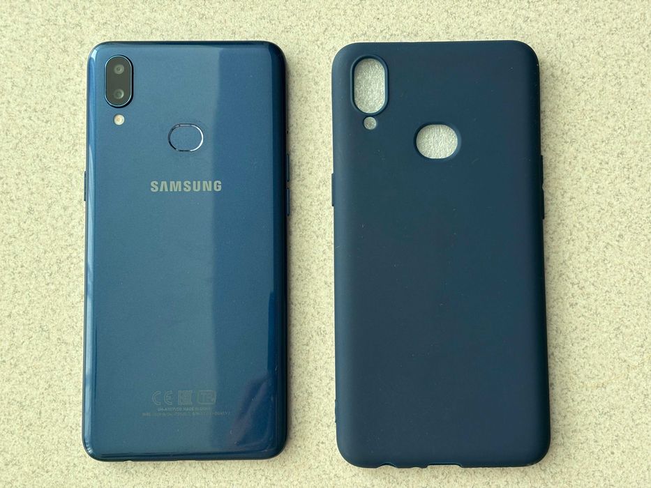 Продам Samsung galaxy a10s 2/32
