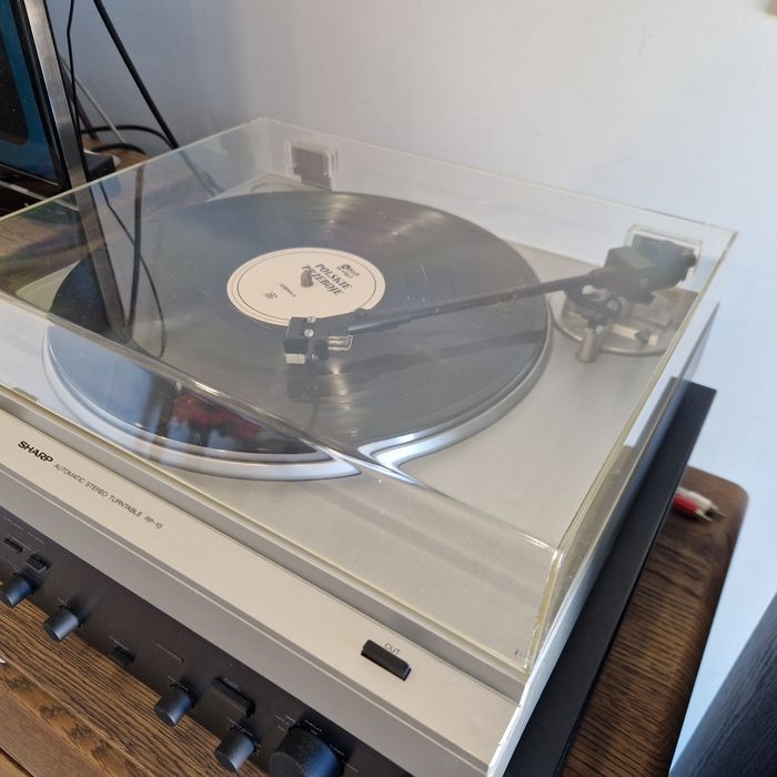 Gramofon sharp rp-10