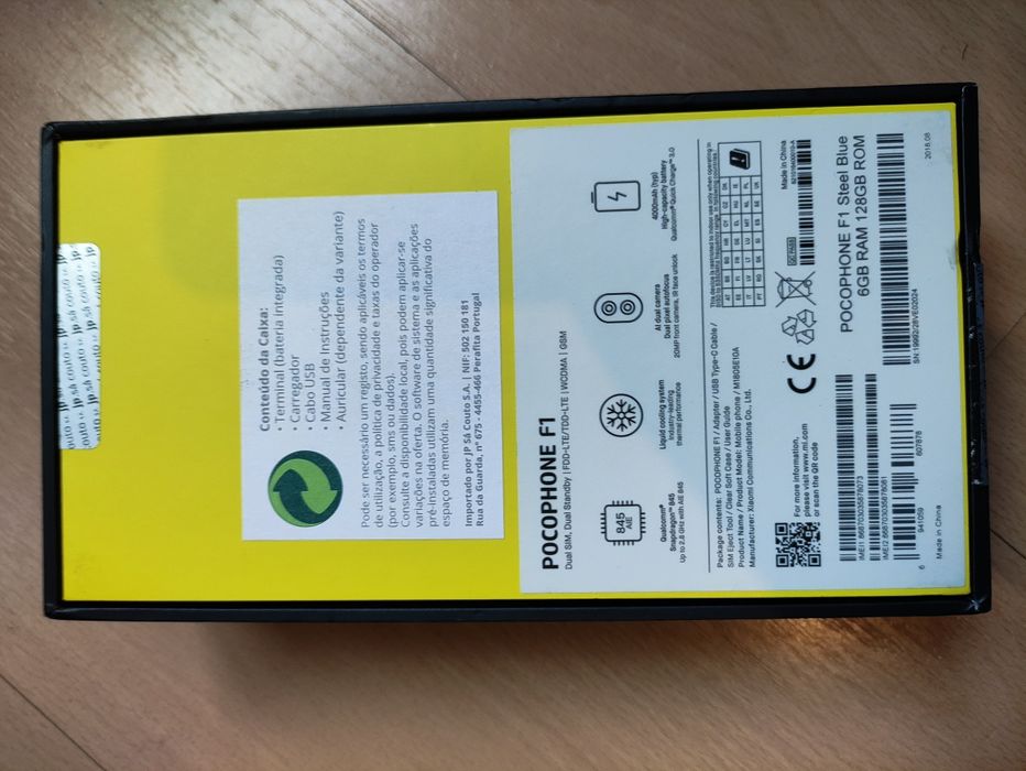 poco F1 caixa completa
