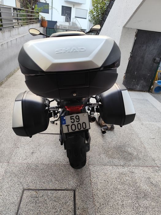 Mota  Benelli como nova