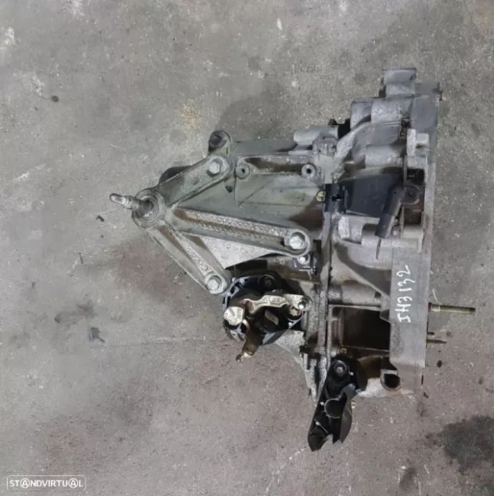 Caixa de velocidades Renault Clio III 1.5 DCI Ref: JH3132