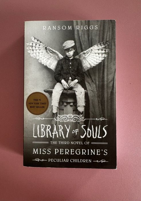 Livros Tales of the peculiar de Ransom Riggs