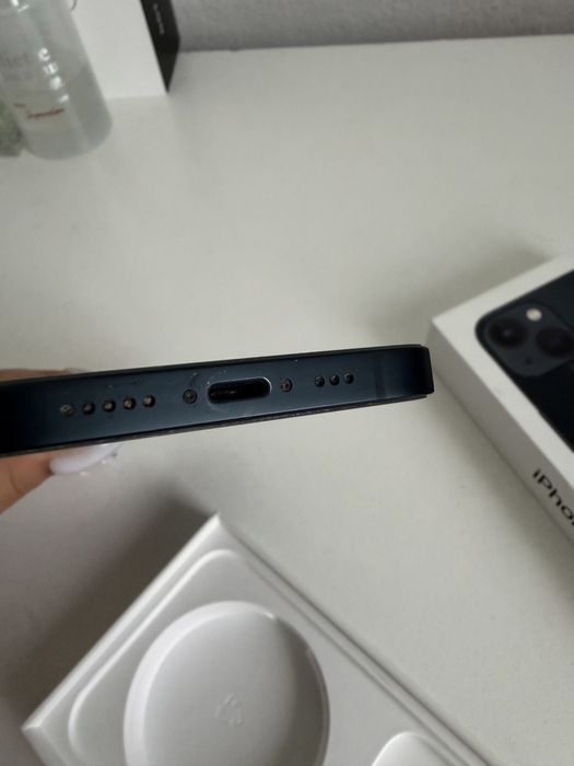 sprzedam iphone 13