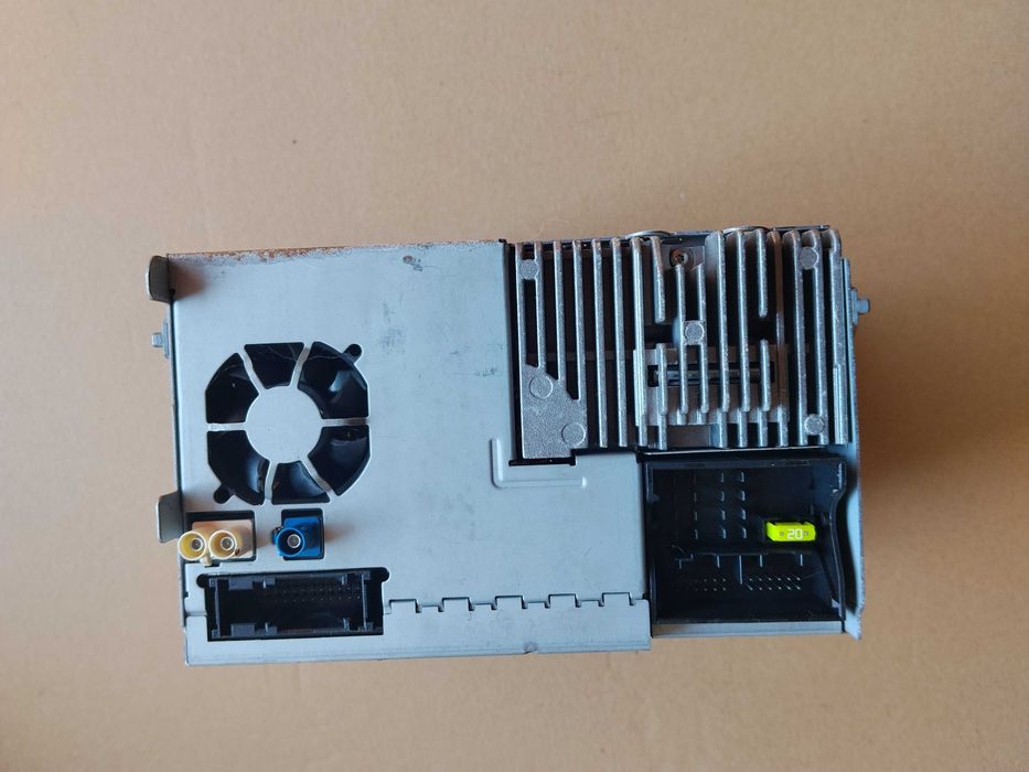 VW GOLF VI radio navigacja