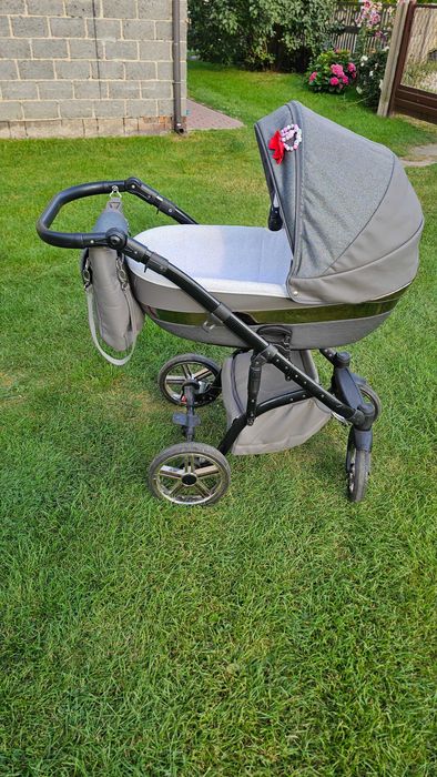 Wózek dziecięcy 3w1 Wiejar +  baza