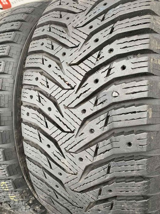 Шини 205/55 R16 Kumho зима 2022 рік,8/7,5мм