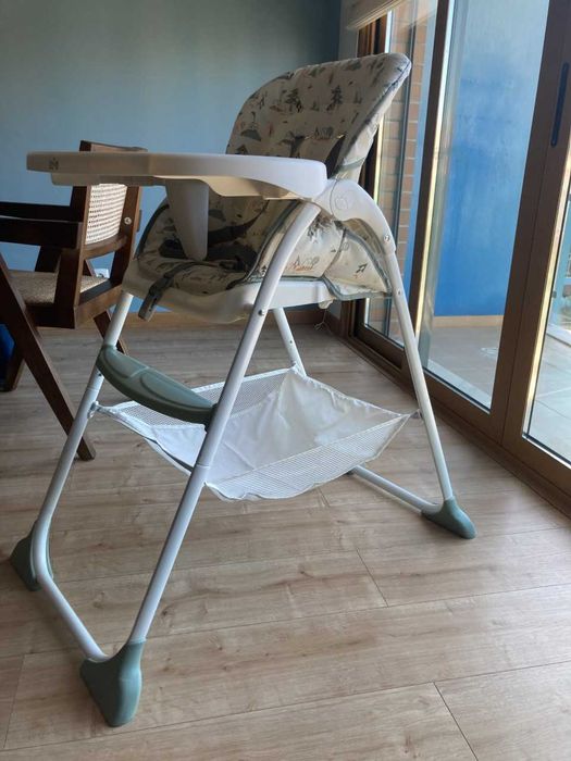 Cadeira da Papa Joie Mimzy Snacker dobrável