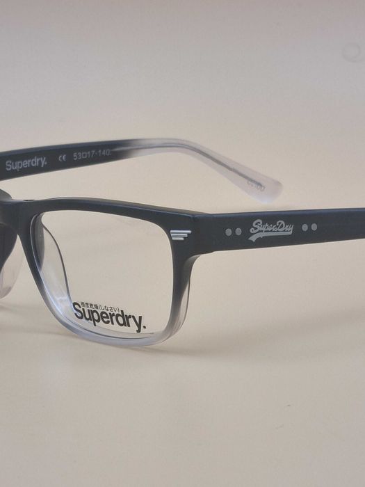 Nowe oprawki okularowe Superdry CC1