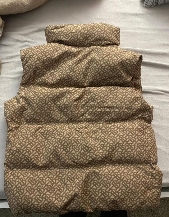 Colete Burberry NOVO!