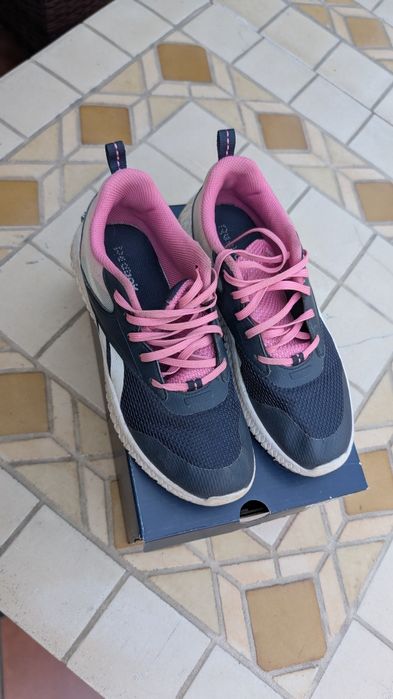 Buty Reebok 36,5 dziewczęce