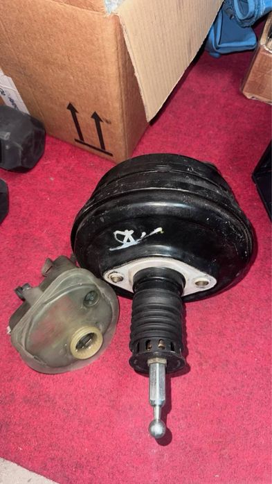 Servo freio Vw Passat B5  *4B3 612 105 A*