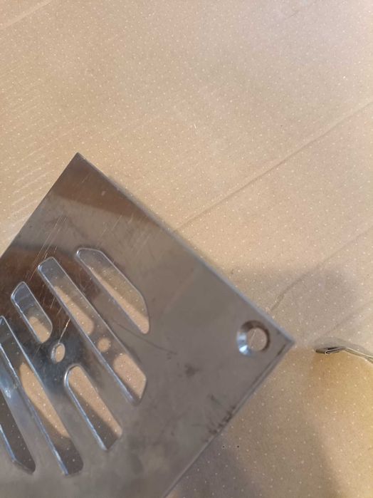 Kratka odpływowa kanalizacja nierdzewna 145