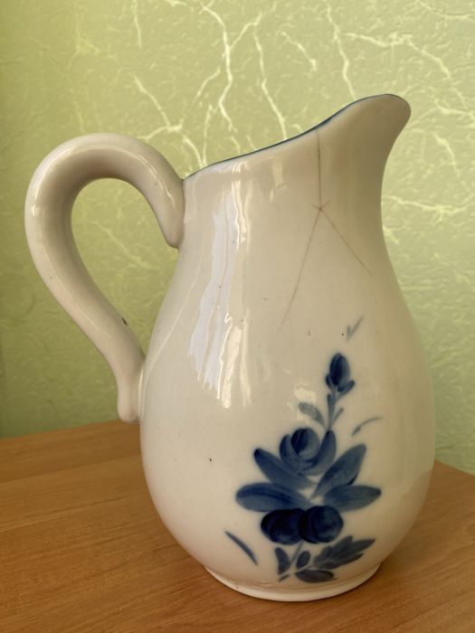 Колекційний фарфоровий великий старовинний глечик кувшин, Полонне