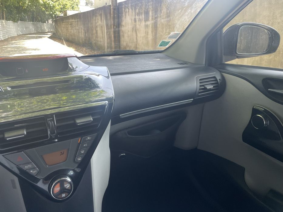 Toyota iQ — fotografia 4