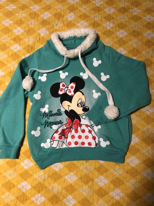 Теплая толстовка на девочку 3-4 года