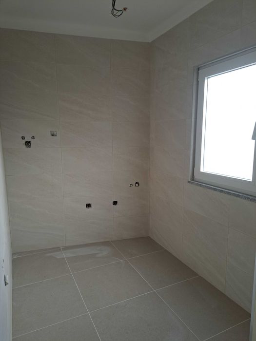 Apartamento T3 com Garagem e Quintal