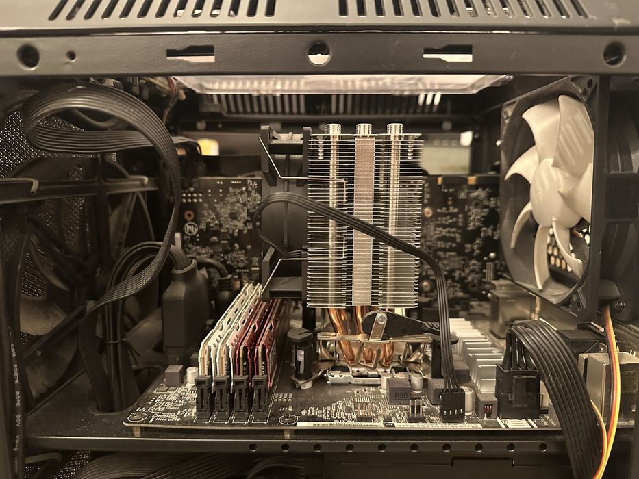 Komputer gamigowy GTX 1070 8GB|i5-7600k|16GB RAM|SSD 1TB|WIN10