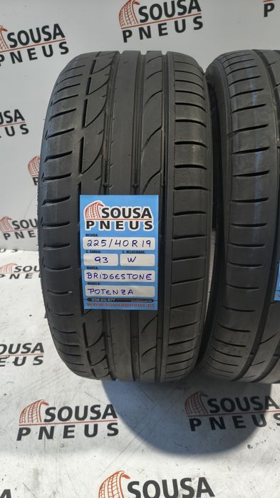 2 pneus semi novos 225-40R19 Bridgestone - Oferta dos Portes