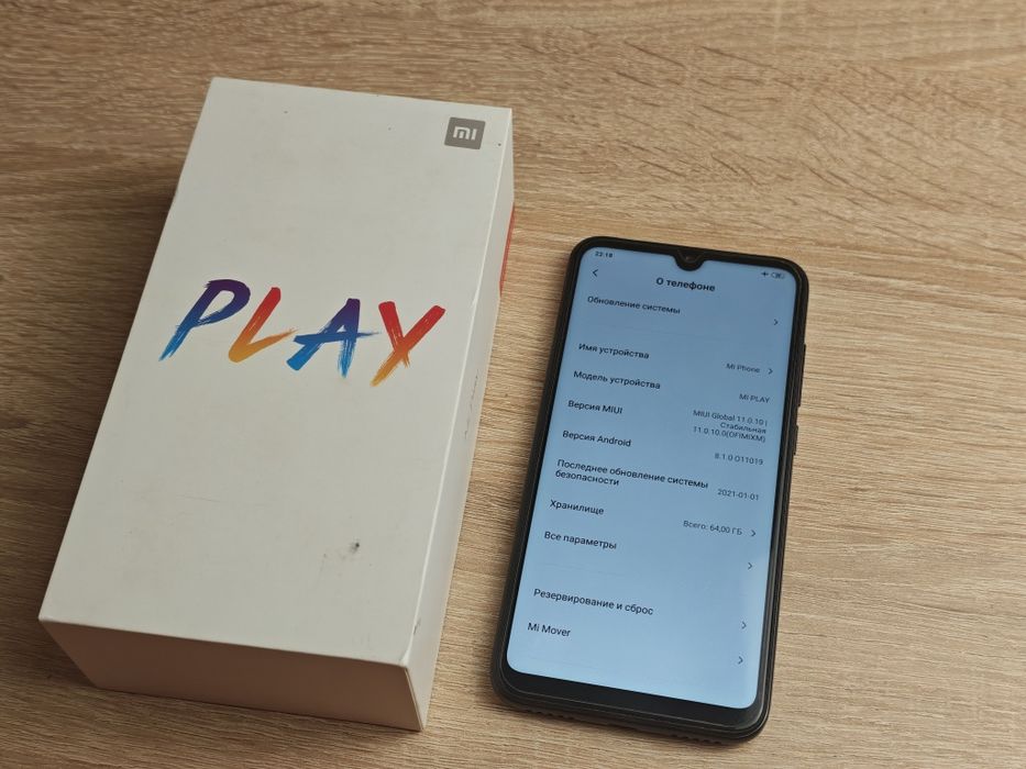 Продам Xiaomi Mi Play (4/64GB)
