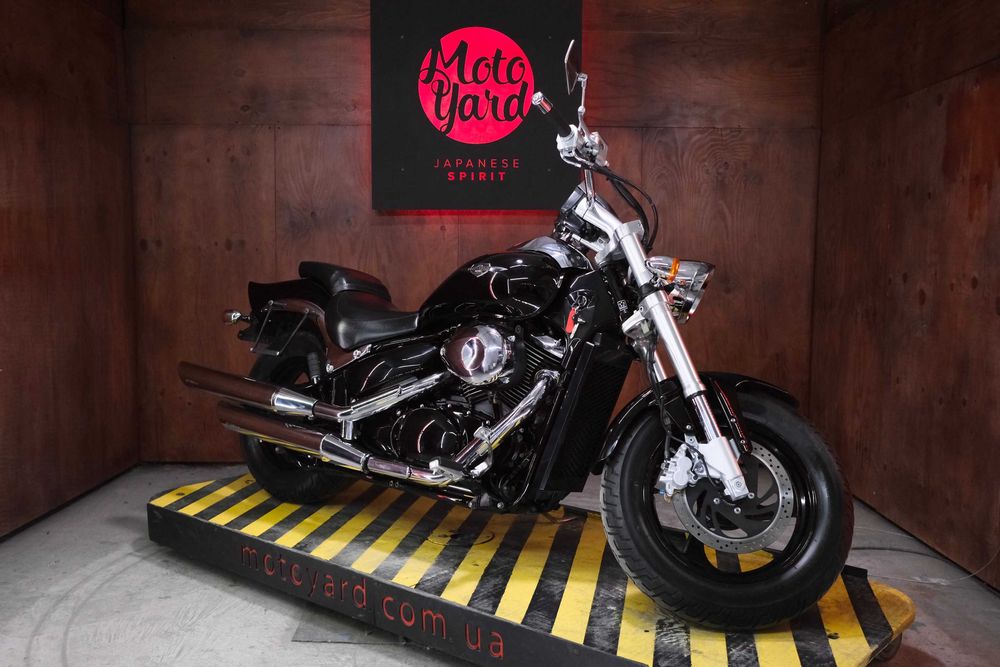 Suzuki Boulevard 800 із Японії