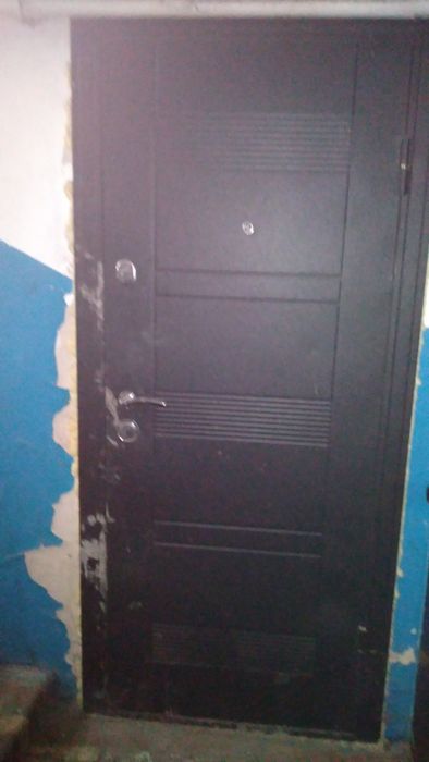 Срочно продам 2 к.квартиру на Костромской.