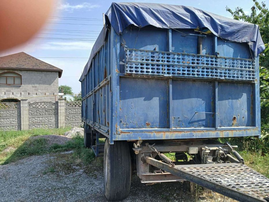 Продам прицеп зерновоз Kogel