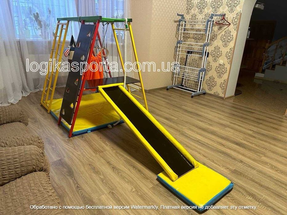 Детская площадка. Детская игровая площадка. Дитячий майданчик