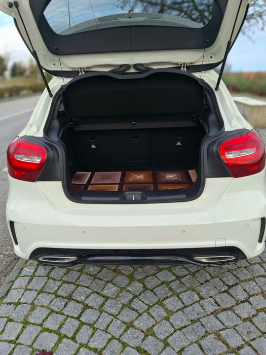 Mercedes benz A200