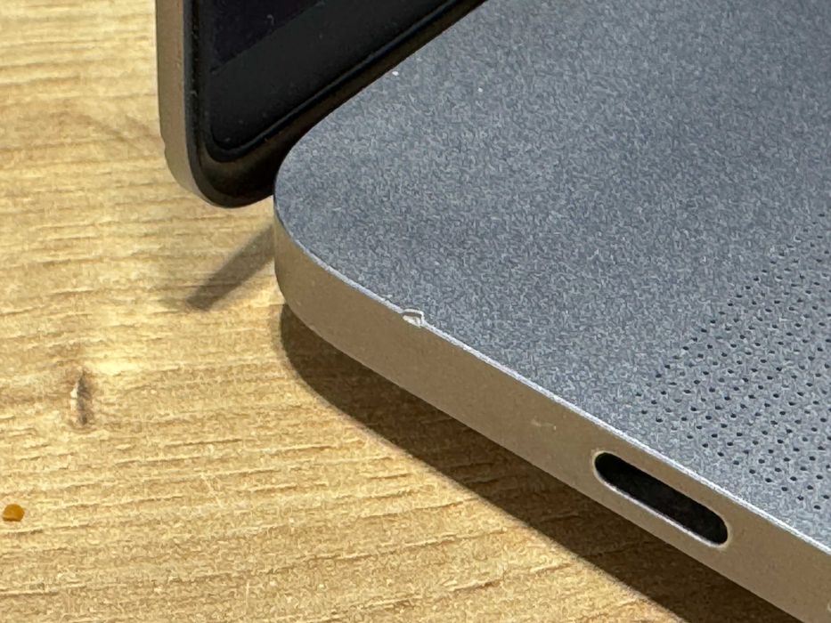 2019 Macbook Pro A2141 i7-9750H 6x 2.6 32GB 512GB SSD 16"