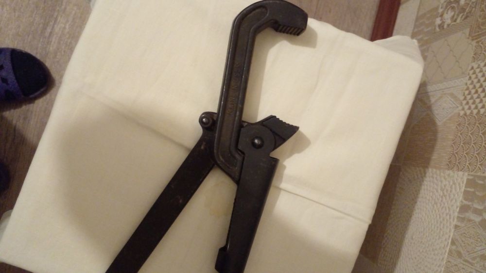 Ключ разводной газовый новый сделано в ссср одеса самовывоз