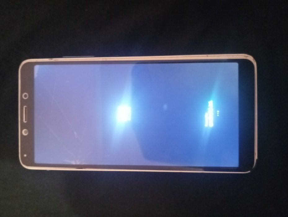 Телефон Смартфон Xiaomi Redmi 6  2/32GB