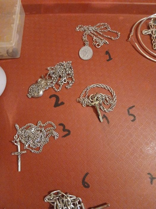 Fios prata e outros artigos