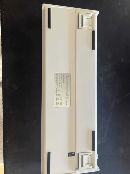 Ducky One 2 Pro Mini RGB Cherry MX Blue Layout PT - Como Novo