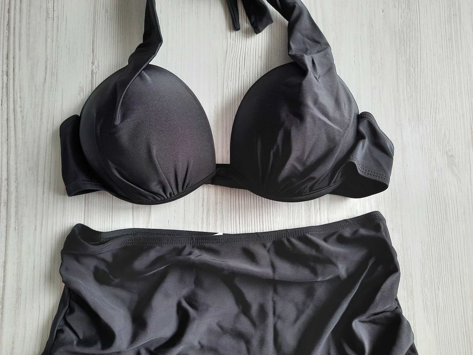 Черный купальник высокие трусики с высокими трусиками твердая чашка М