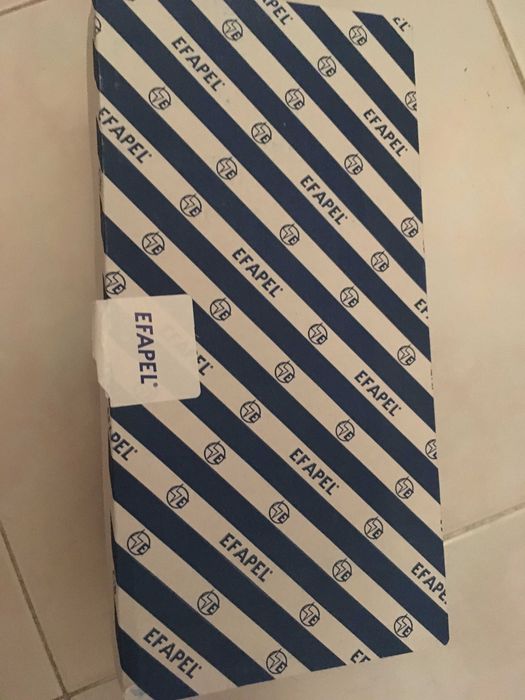 Centro de Tomadas Branco