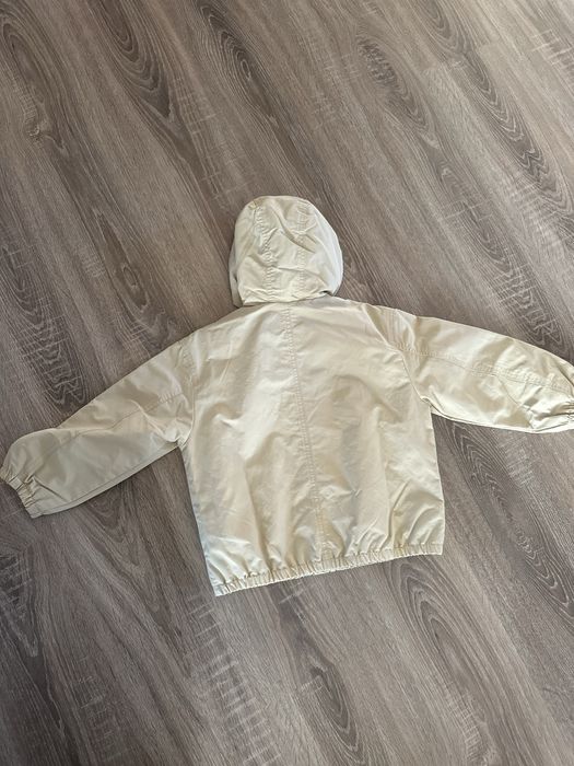 Легка куртка Zara