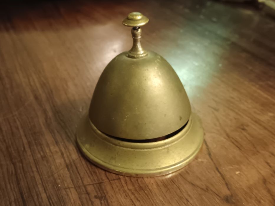 Campainha de mesa vintage