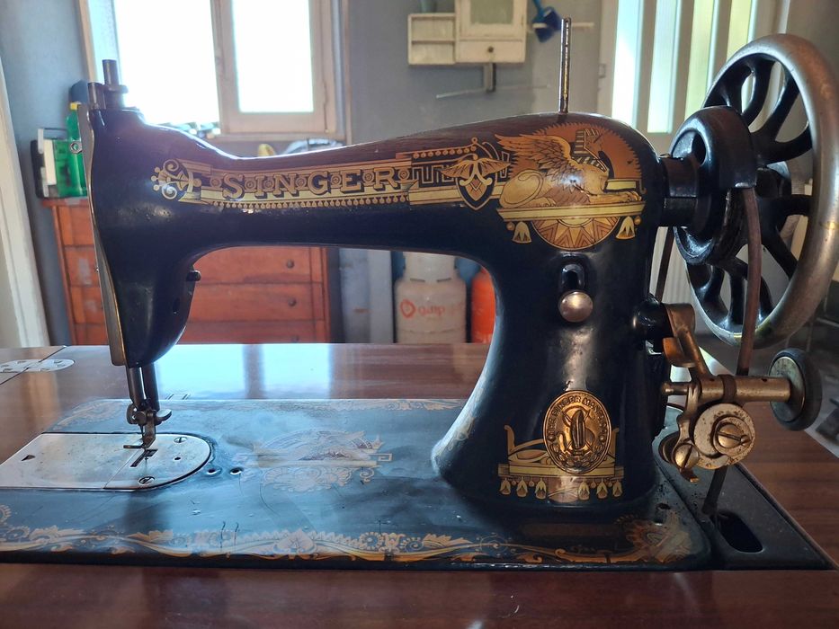 Máquina de costura singer em Vendas Novas