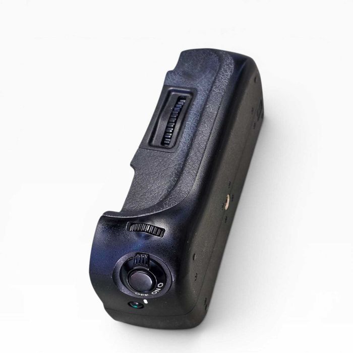 Punho Vertical Pentax Battery Grip D-BG2 Original – Novo com Caixa | Para Pentax K10D/K20D