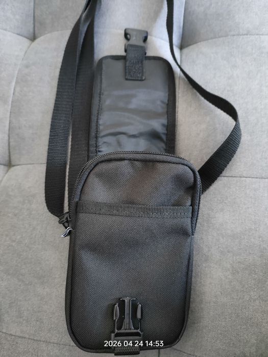 Saszetka Adidas czarna
