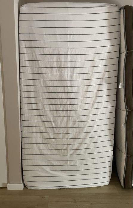 Colchão 200x100 impecável