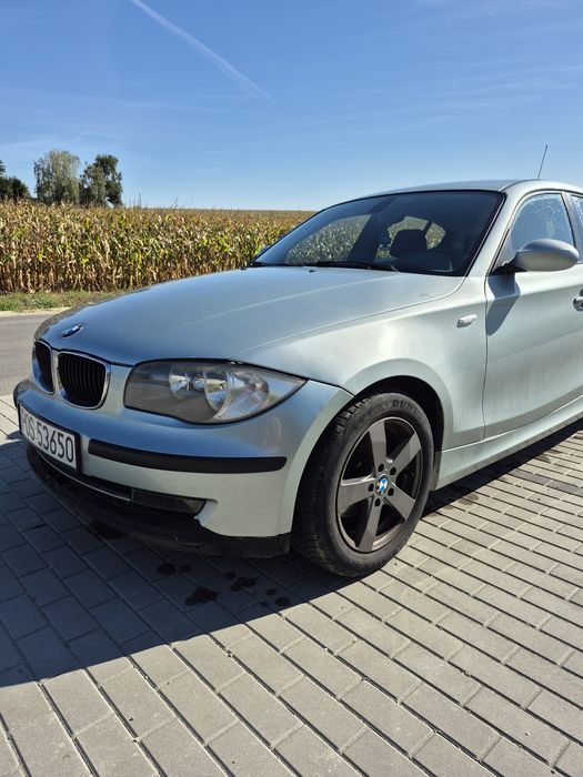 BMW e 87 118d.143 km