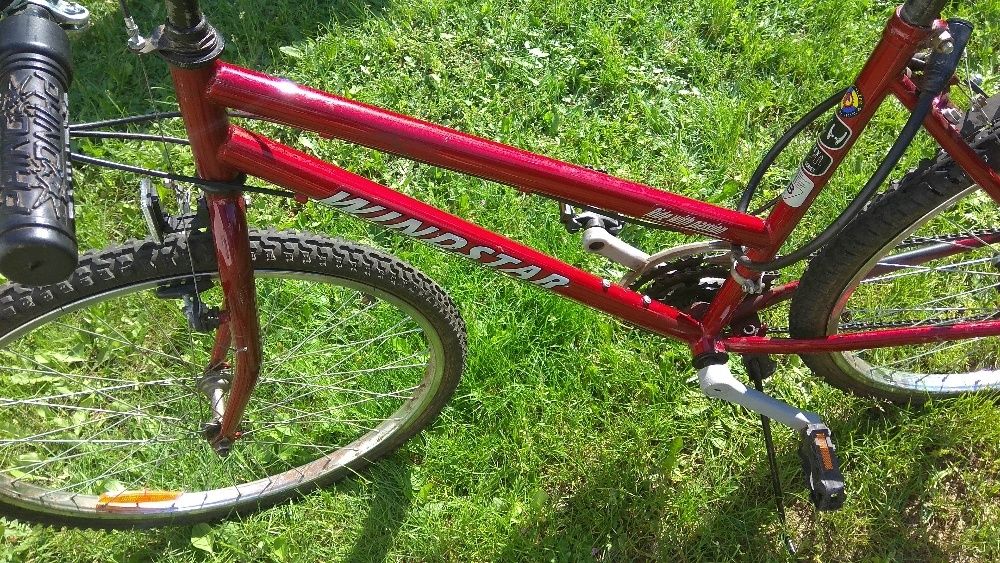 Rower miejski wiśniowy