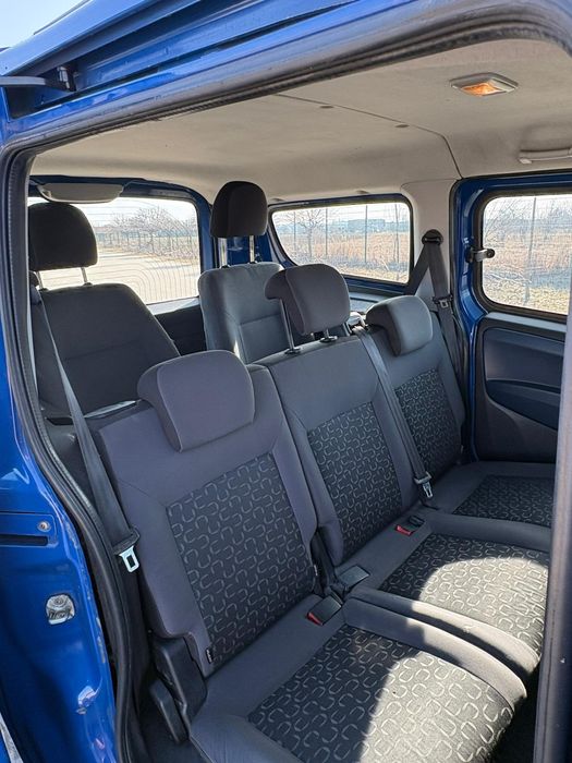 Fiat Doblo maxi 7 osobowy