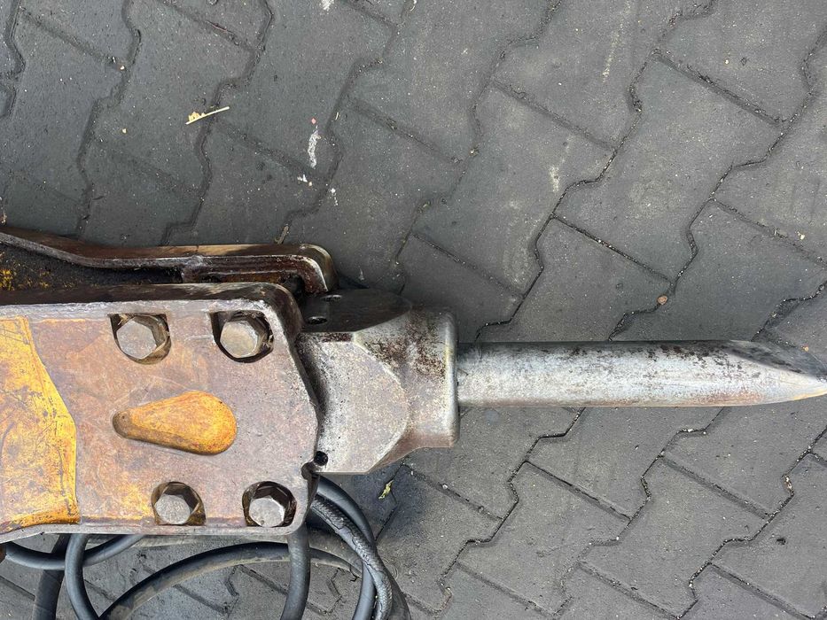 Młot hydrauliczny wyburzeniowy 3cx, 4cx