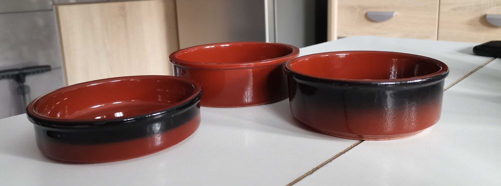 Trzy paterki ceramiczne