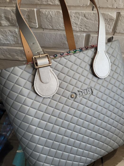 Obag mini Matelasse / pikowany Silver