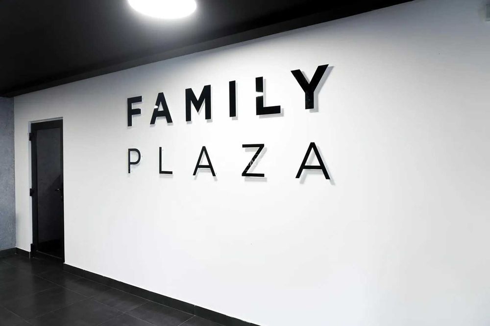Здана 2 кім 61м в ЖК Family Plaza в 1 черзі з газом готова до ремонту