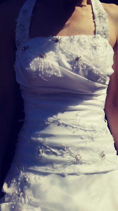 Suknia ślubna biała